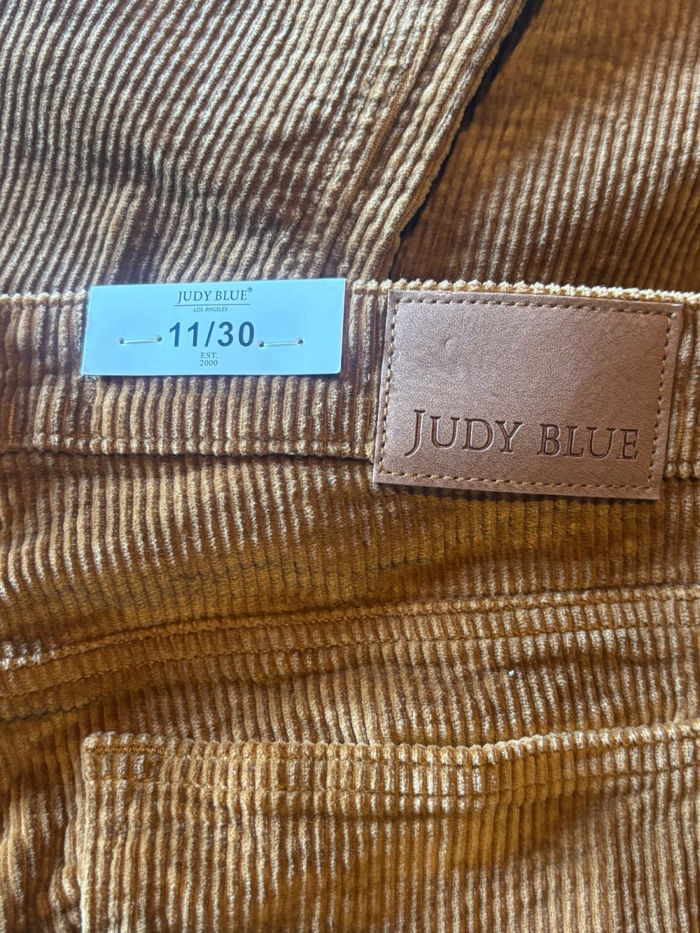 Judy Blue Corduroy Pants in Warm Caramel - Picture 4 of 6